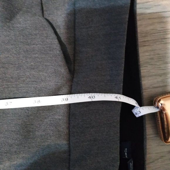 Woman tailored dress pants. Tommy Hilfiger. Size 12 - Picture 5 of 5